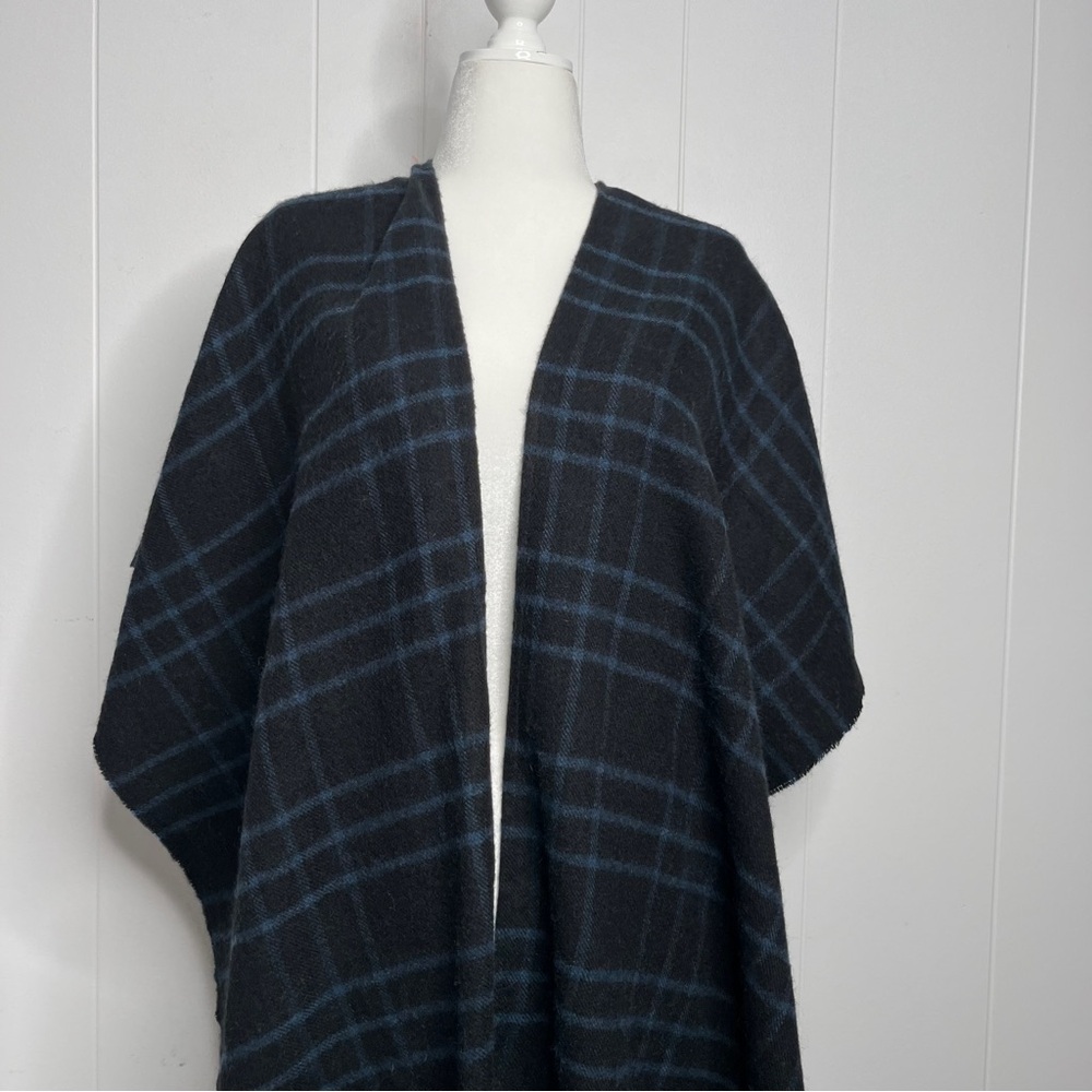 Echo Wool Blend Plaid Black and Blue Women's Cape with Fringe O/S - Picture 2 of 8